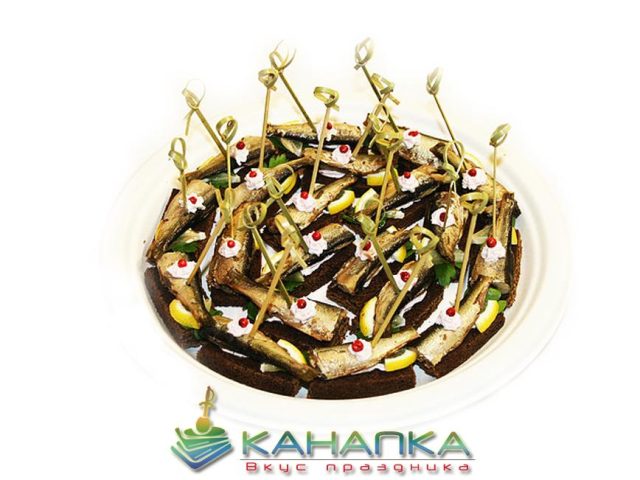 Канапе сэт "Канапе со шпротами" - 20 шт.